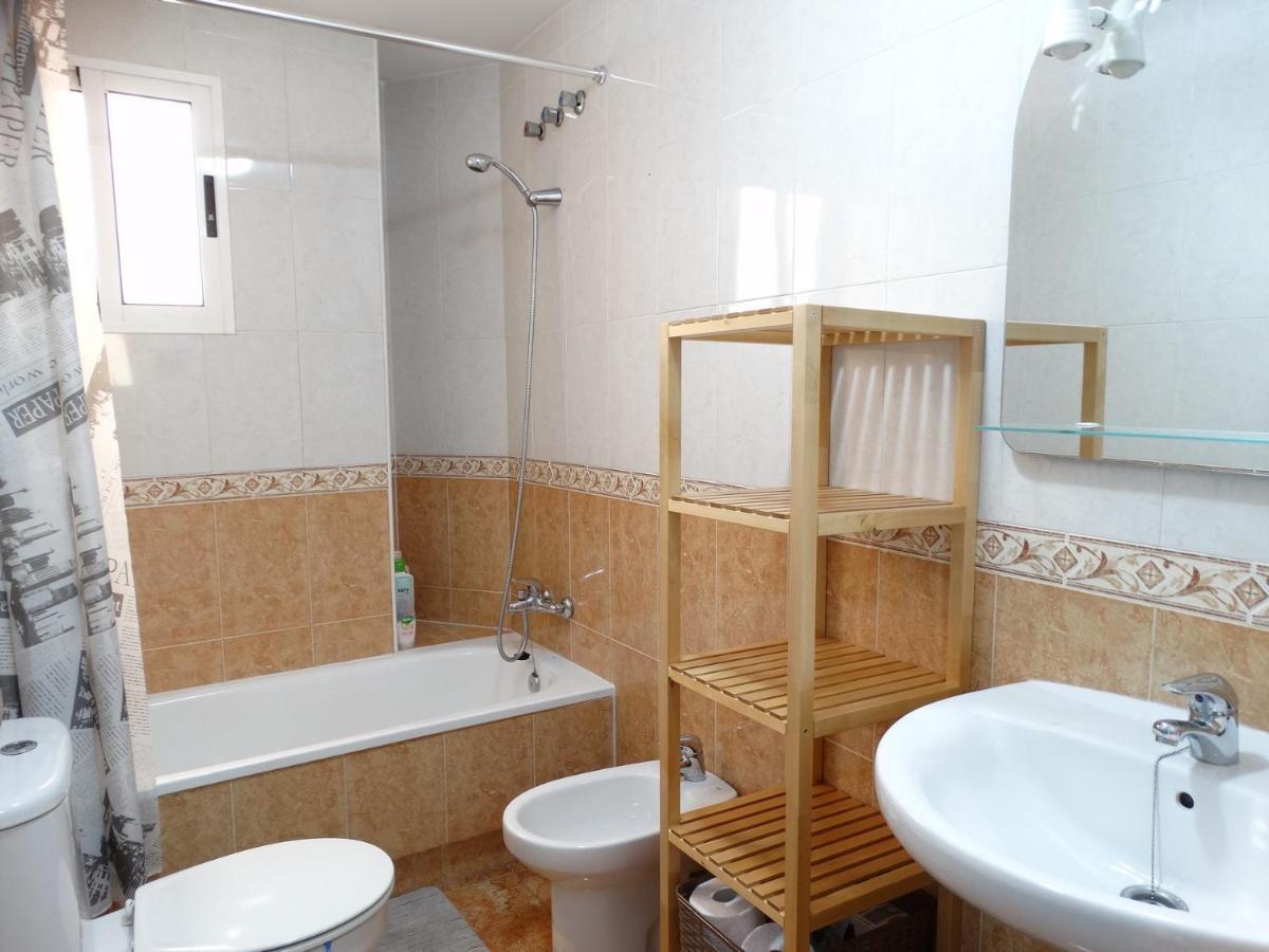 Apartamento Adrianna, Tomillo, Торевиеха Екстериор снимка