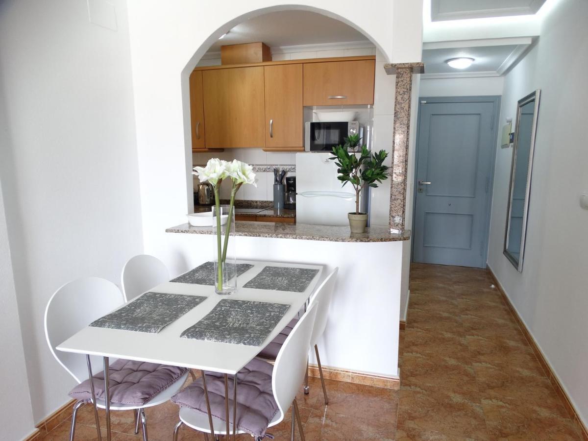 Apartamento Adrianna, Tomillo, Торевиеха Екстериор снимка
